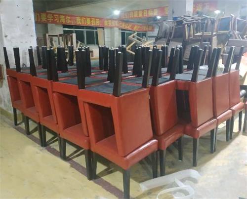 火鍋店專(zhuān)用餐桌椅